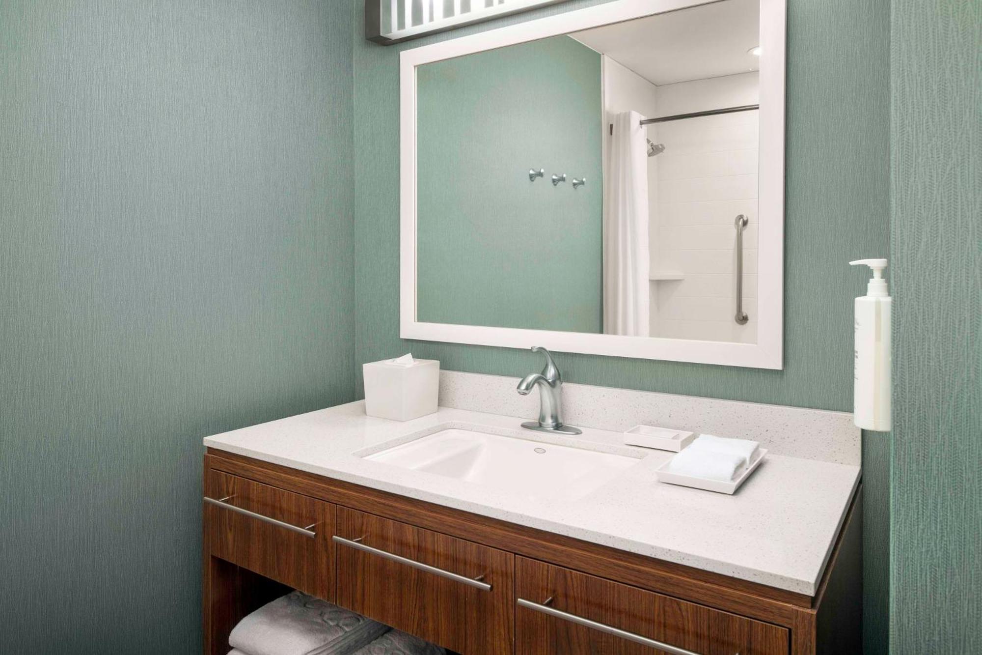 Home2 Suites By Hilton Lexington University / Medical Center Bagian luar foto